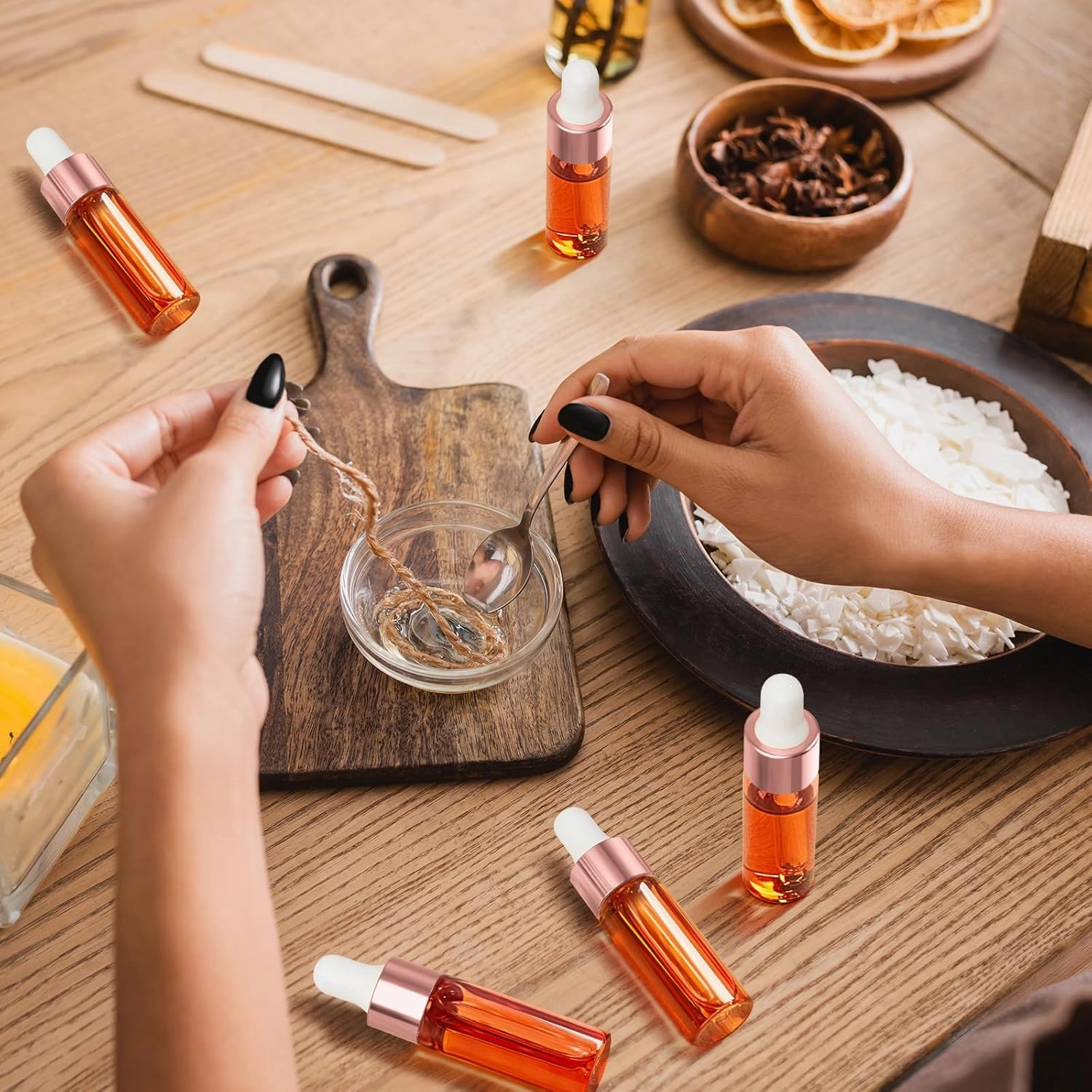 100 Pcs Mini Glass Oil Dropper Bottle Bulk, 5 ml Pink Body Clear Essential Small Empty Bottles Sample Containers Perfume Liquid Vials with Cap for Traveling