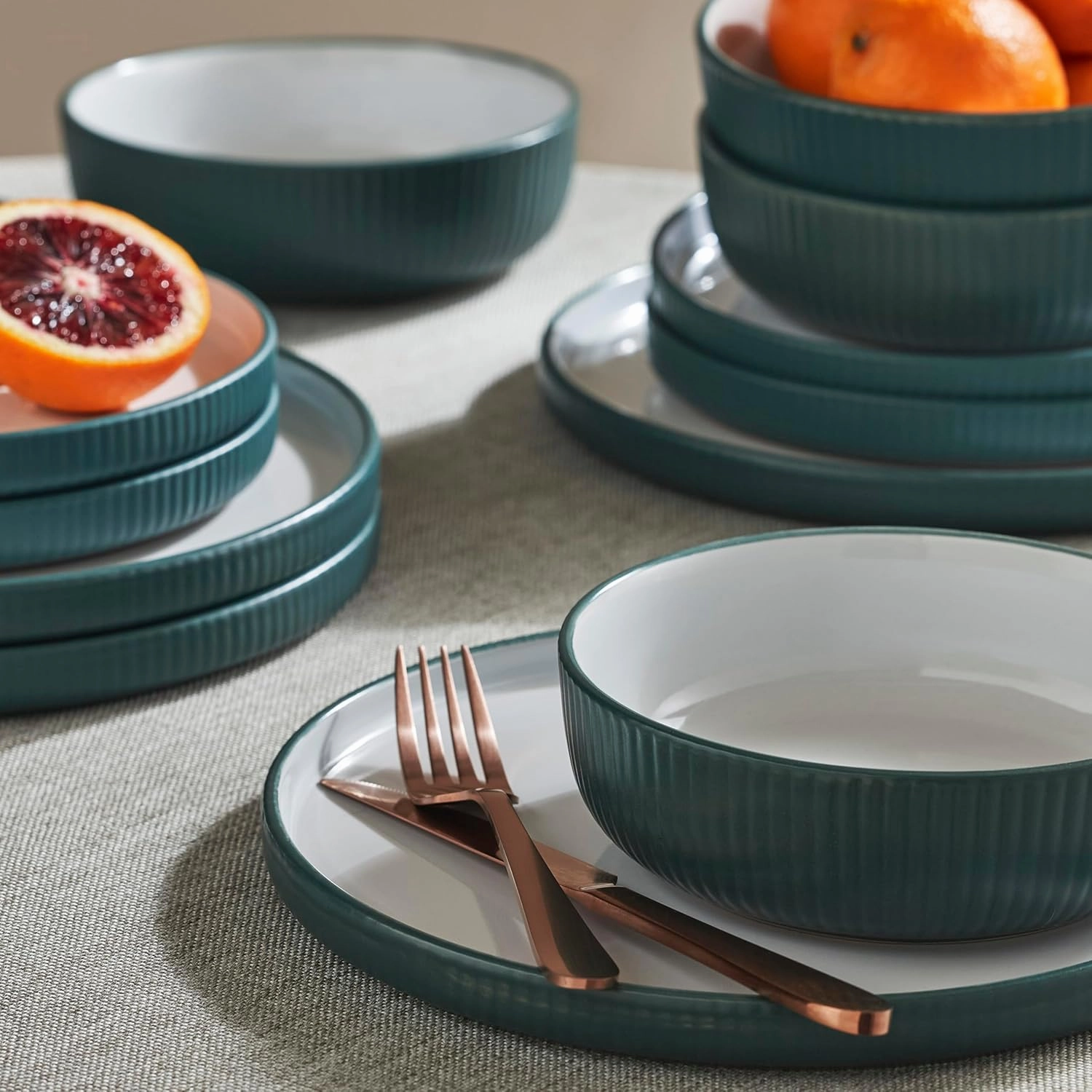 Christian Siriano Laro 12-Piece Stoneware Dinnerware Set, Plates and Bowls Set, Microwave and Dishwasher Safe, Dish Set for 4, Green