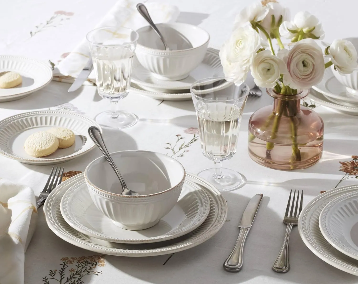 Lenox French Perle Groove, 12 Count, 12-Piece Dinnerware Set (Bowls)