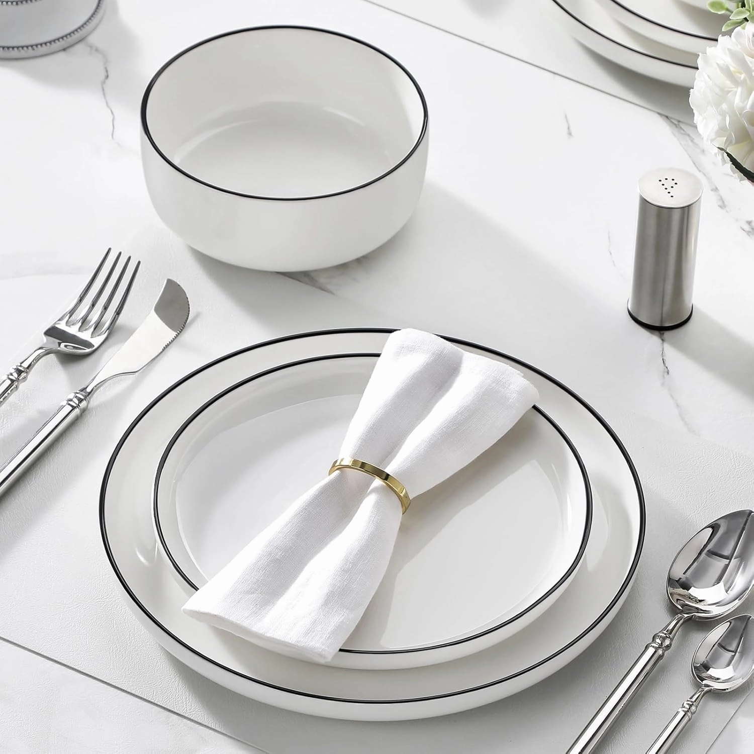 MALACASA Plates and Bowls Sets, 24 Pieces Modern Porcelain Dinnerware Set for 8 White Kitchen Dinner Dining Ware Set wtih Black Rim Ceramic Dishware Dishes Microwave and Dishwasher Safe, Series LUNA