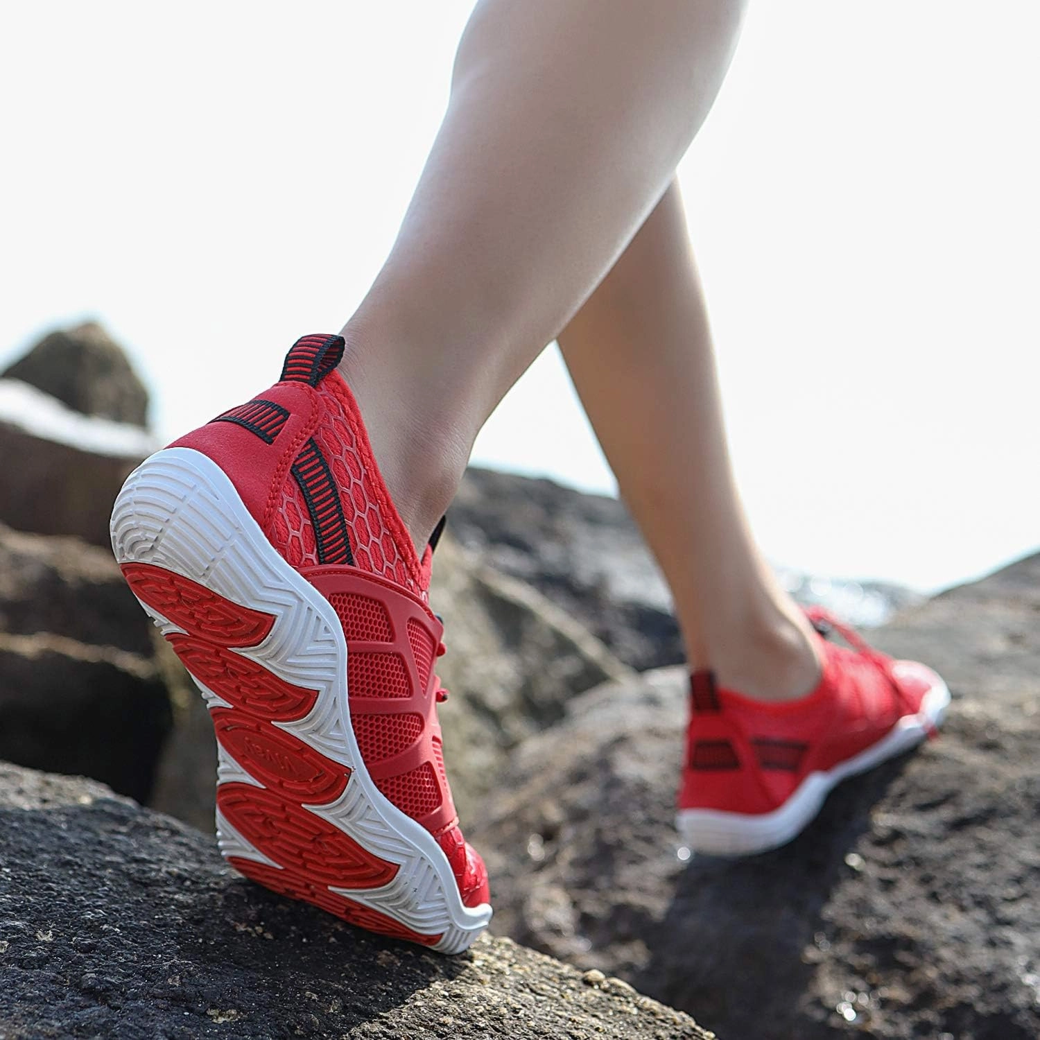 MAYZERO Water Shoes Men Women Swim Surf Shoes Beach Pool Shoes Wide Toe Hiking Aqua Shoes Winter House Slippers