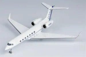 NG Models for Gulfstream Aerospace Company G550 N550GA 1:200 Aircraft Pre-Built Model