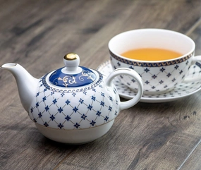 Porcelain 4-Piece Tea For One (Trellis Blue Gold)
